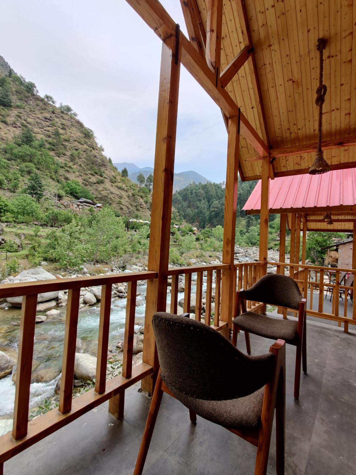 Offbeat Abodes - Tirthan Valley Banjār Exteriér fotografie