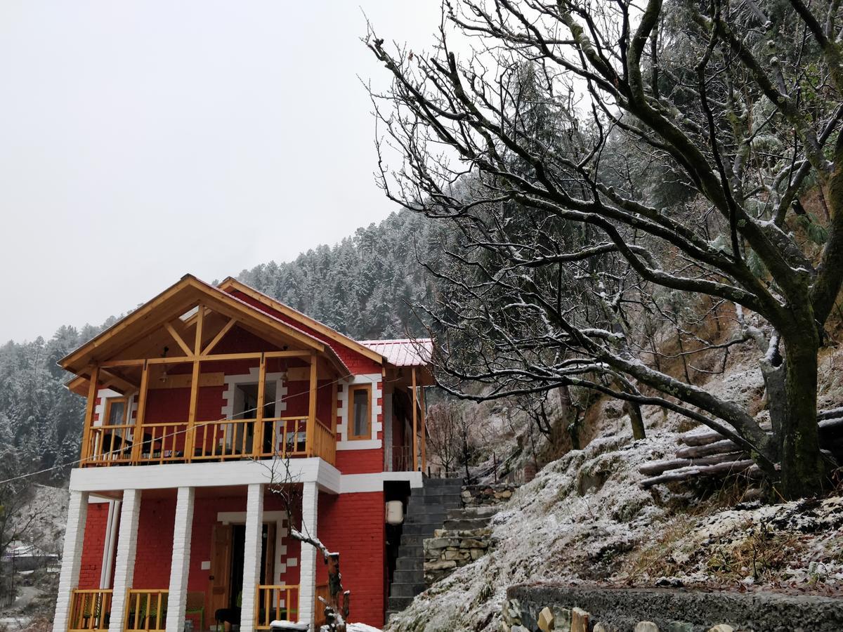 Offbeat Abodes - Tirthan Valley Banjār Exteriér fotografie